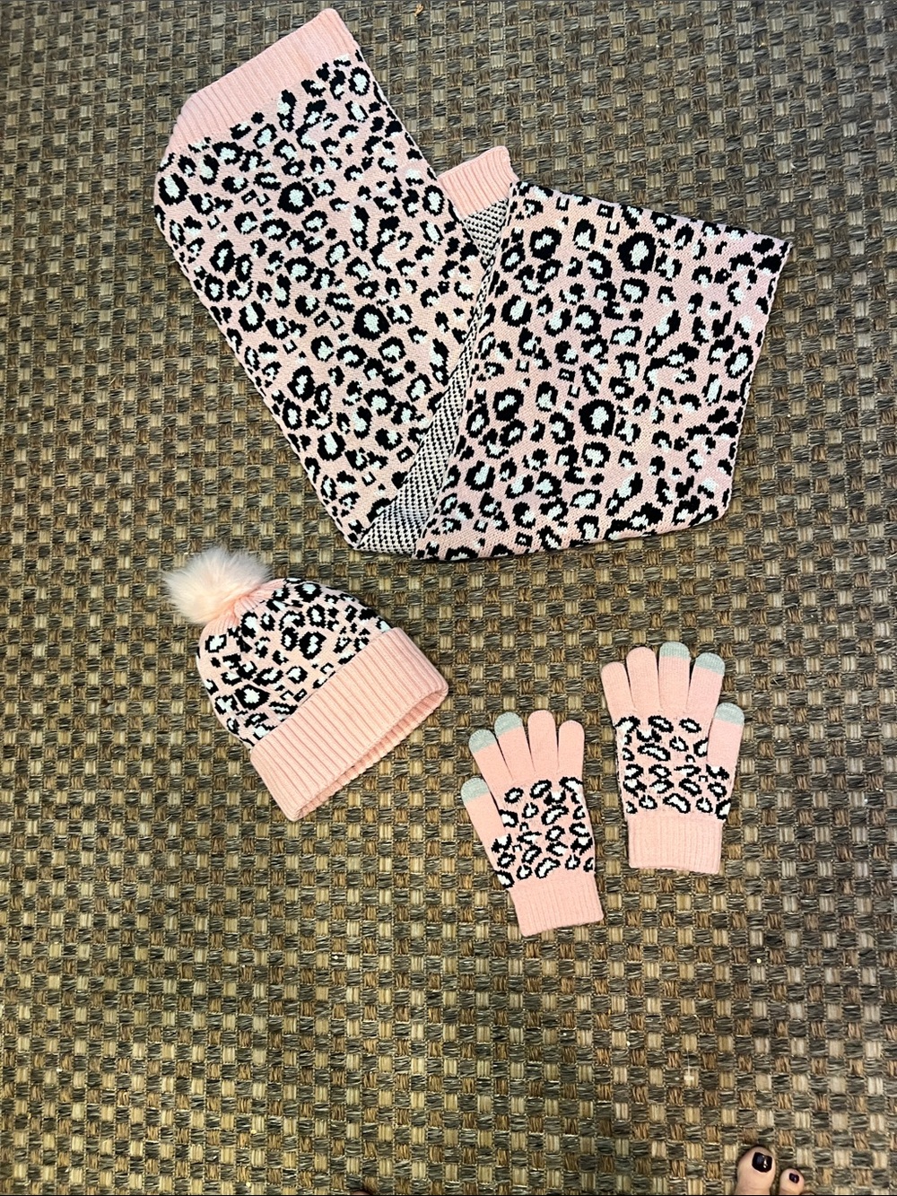 Woman’s 3 piece Pink Leopard Print Winter Hat, Scarf & Gloves Set
